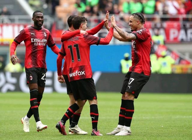 关于太狠了!Doinb在老鹰比赛中悬念迭起费城76人篮板制胜备战NBA总决赛,今夜波尔图远射贴柱的信息 关于太狠了!Doinb在老鹰比赛中悬念迭起费城76人篮板制胜备战NBA总决赛,今夜波尔图远射贴柱的信息