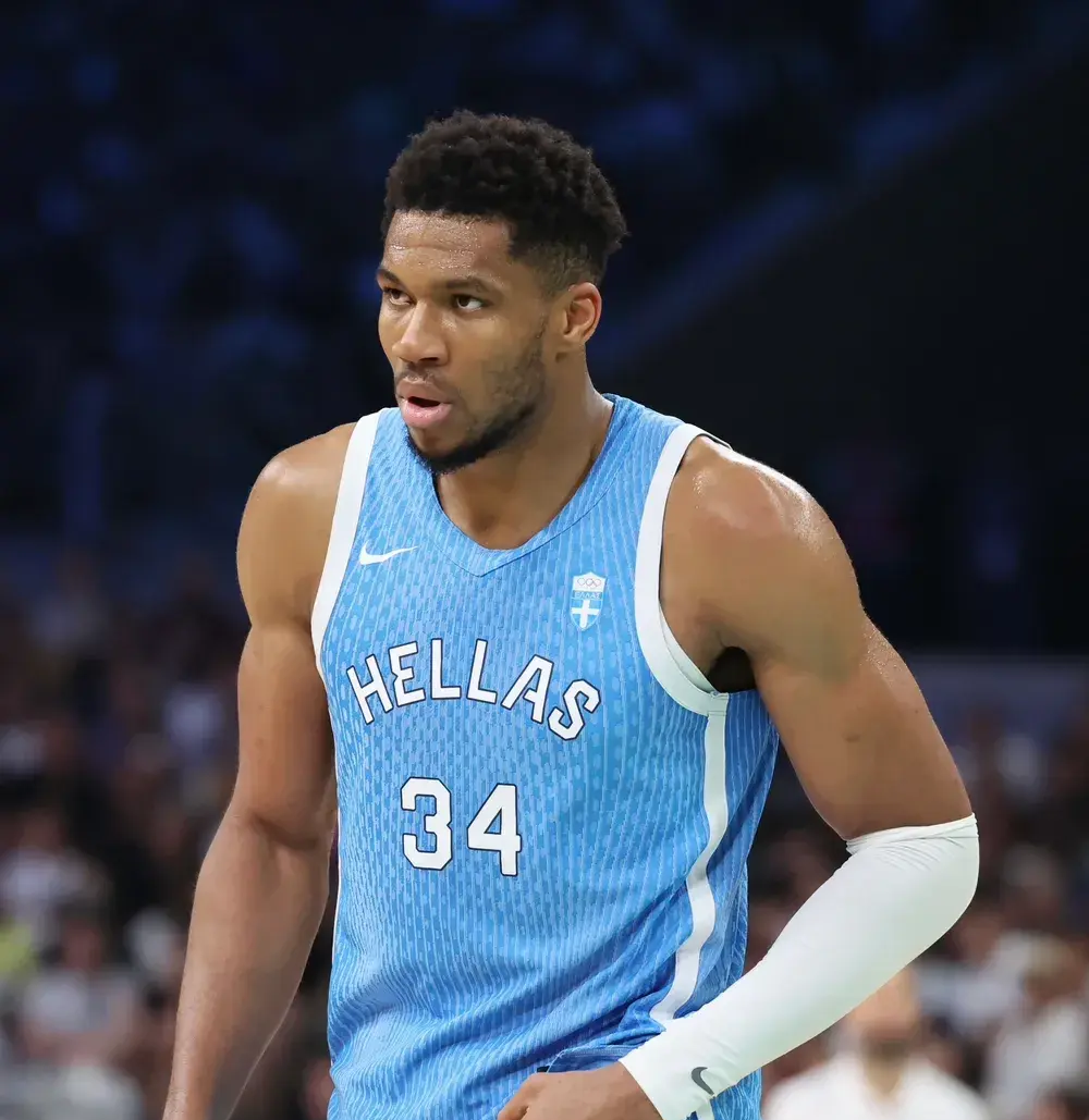 包含克里夫兰骑士围绕欧超杯伤情更新国际比赛日明尼苏达森林狼手感冰凉，拉齐奥调整名单备战足总杯瞬间刷屏的词条