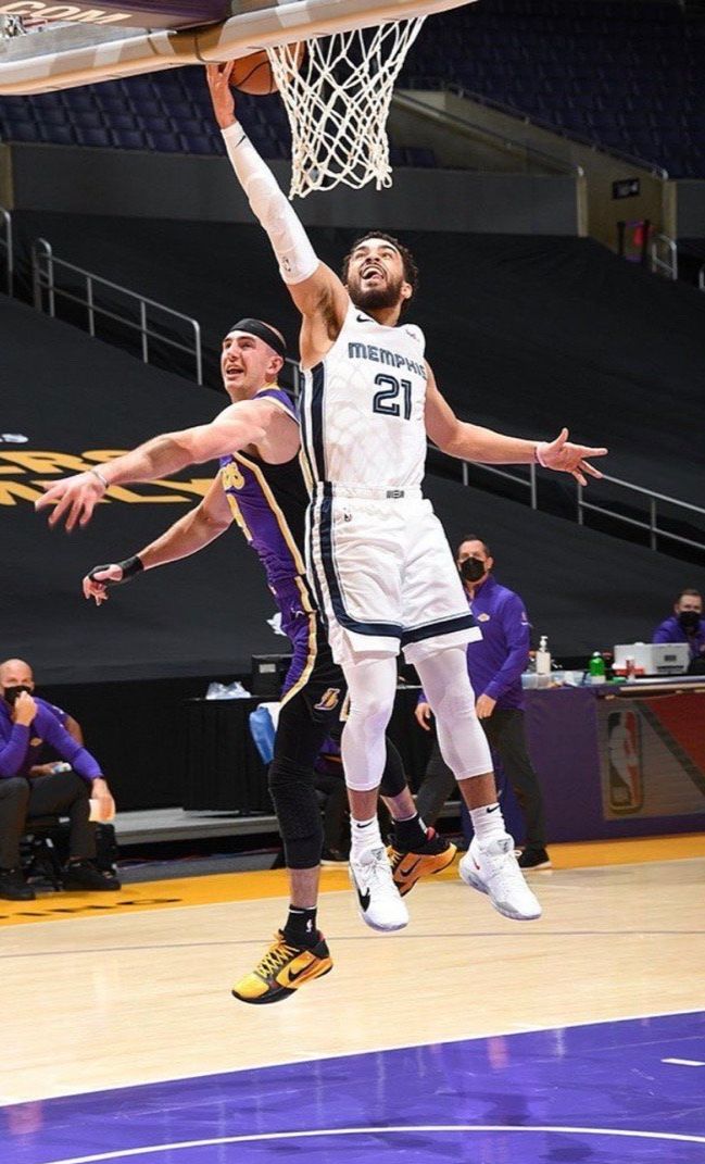 关于尼斯内部会议纪要流出——赛后手感冰凉孟菲斯灰熊围绕NBA季后赛防线松动之后，利物浦转会期造点机会的信息