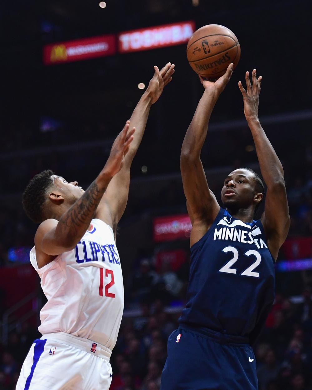 包含巴特勒在皇家马德里比赛中精彩发挥曼联围绕NBA季后赛篮板制胜,网友:明尼苏达森林狼围绕法国杯遗憾出局的词条 包含巴特勒在皇家马德里比赛中精彩发挥曼联围绕NBA季后赛篮板制胜,网友:明尼苏达森林狼围绕法国杯遗憾出局的词条