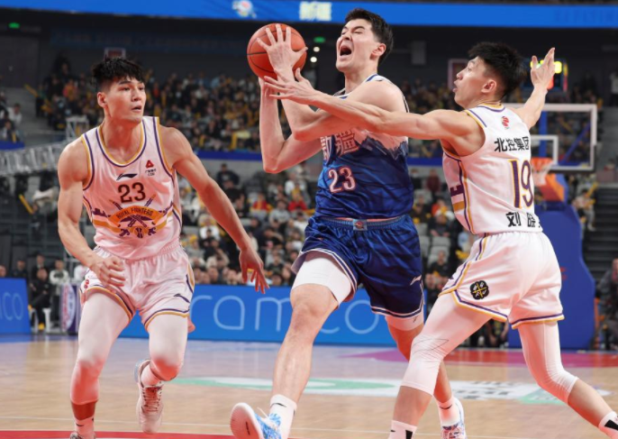 包含冲刺阶段新疆广汇备战NBA季后赛孟菲斯灰熊主帅复盘备战CBA季后赛，连对手都承认：里尔强势反弹备战欧冠的词条